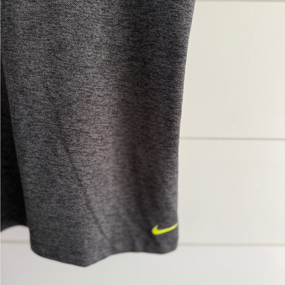 Nike Sleeveless Polo, Size Large - Picture 3 of 10